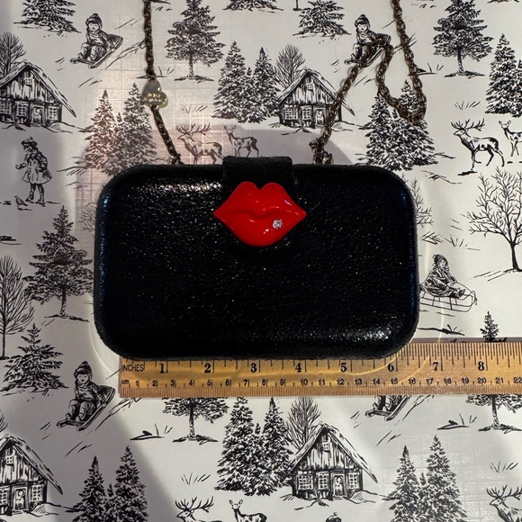 Betsey Johnson Vintage small black hard sided compact bag - Picture 13 of 15